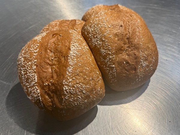 4 bake-off speltbolletjes